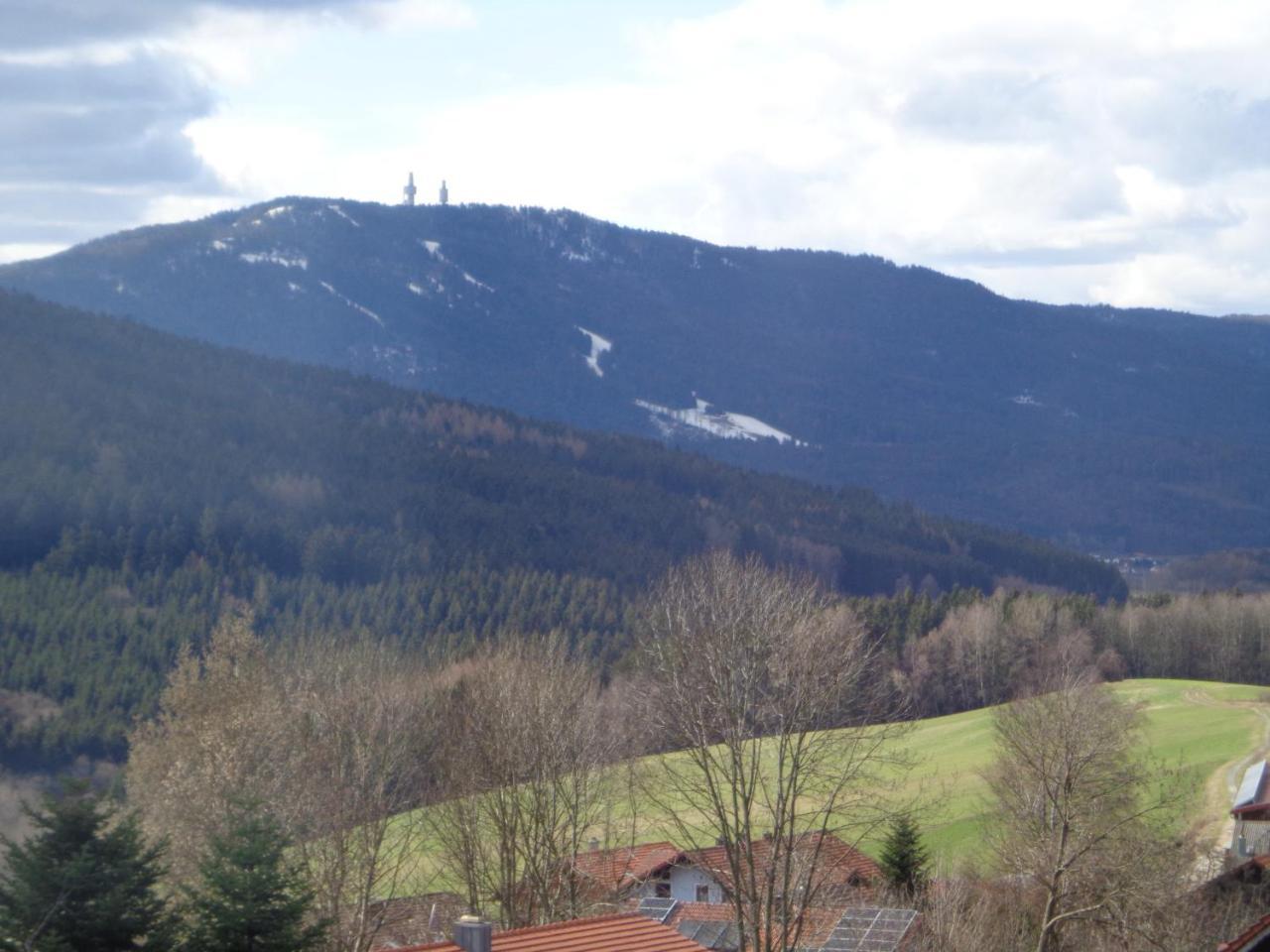 Gasthof - Pension Schamberger นูเคอร์เคน ไบม์ ไฮลิเงน บลูท ภายนอก รูปภาพ